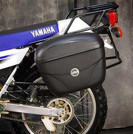 GIVI Cases on Happy Trails SU Rack GIVIKIT-XT225-
