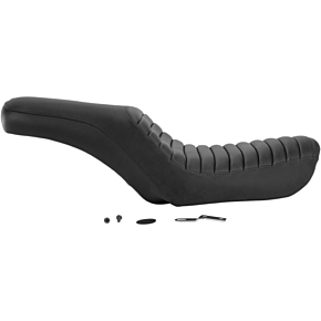 Profiler Tuck and Roll Seat- FXDWG '04-'05