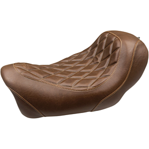 Mustang Wide Tripper Seat - Diamond - Brown 75043
