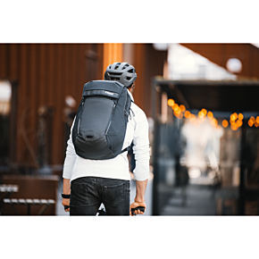 Paramount Backpack - 27 L - Black 3204731