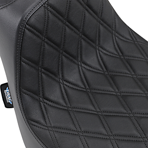 Predator III Seat - Double Diamond - Black Stitched 0802-1072