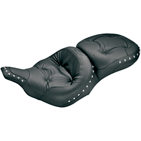 Mustang Studded Regal Seat - '97-'07 FLT 75570