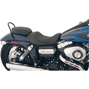 Mustang Wide Tripper Rear Seat - Diamond - Dyna 76705