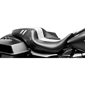 Le Pera Outcast GT Seat - Full-Length - Without Backrest - Black Double Diamond W/White Inlay - FLH LK-987GT1