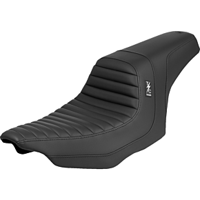 Thrashin ' Pro Series Seat - Tuck-n-Roll - FLT/FLH '23-'25 TS82307T