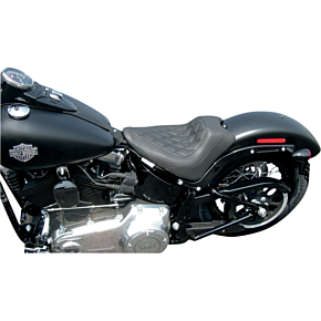 Mustang Seat - Wide Tripper™ Solo - without Backrest - Diamond - Black 76762