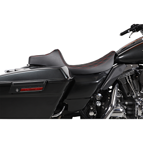 Extended Reach Predator III Seat - Double Diamond - Black w/ Red Thread 0801-1371
