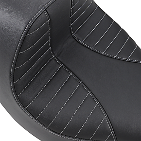 EZ-Solo Seat - Scorpion Stitch - Silver Thread - Vinyl - FLFB/S 0802-1186