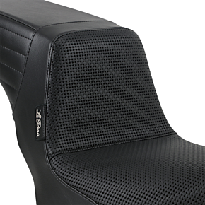 Kickflip Seat - Basketweave - Black - FXBB '18-'21 LY-590BW