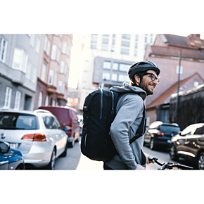 Paramount Backpack - 18 L - Black 3204729