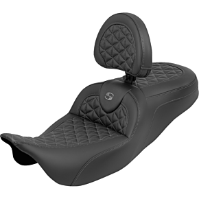 RoadSofa™ Tri Gripper Seat - Standard Reach - Gray Stitch - w/ Backrest - FLH/FLT '08-'25 808-07B-210B2