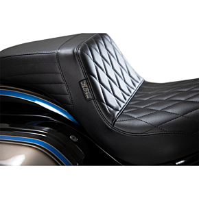 Kickflip Seat - Diamond - Black - Softail '18-'21 LYR-590DM