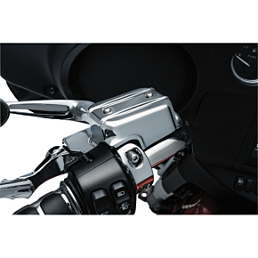 Kuryakyn Master Cylinder Cover for FLHT