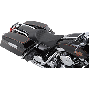 Low Profile Solo Seat - Forward Positioned - Double Diamond 0801-1159