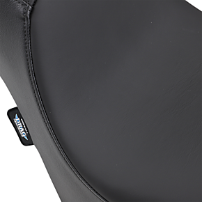 Predator 2-Up Seat - Smooth - Softail '00-'05 0802-0501