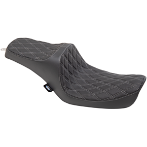 Predator III Seat - Double Diamond - Silver Stitching 0803-0653