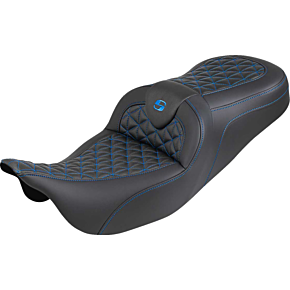 RoadSofa™ Tri Gripper Seat - Standard Reach - Blue Stitch - w/o Backrest - FLH/FLT '08-'25 808-07B-21001