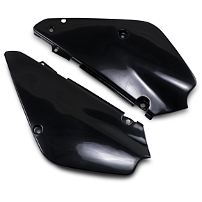 Side Panels - Black SU03970001