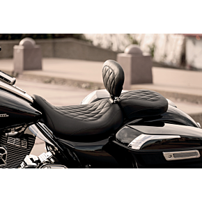 Mustang Wide Tripper Rear Seat - Diamond 76695