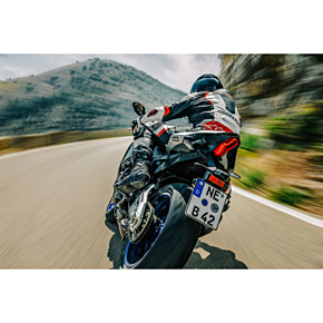 Bridgestone Tire - Battlax S22 Hypersport - Rear - 150/60R17 - 66H 11624