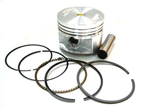 NAMURA Piston Kit 67.47/+2.50 Hon