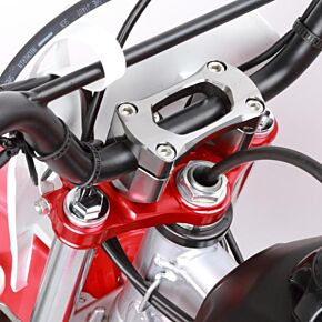 ZETA Top Clamp Crf125/l Red