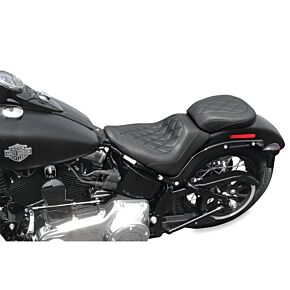 Mustang Motorcycle Mustang Motorcycle Solo Diamond Stitch, 13" W front, 10" W rear - 76762