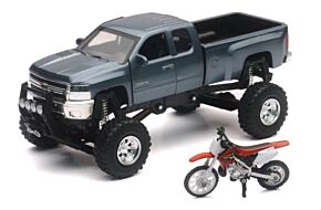 New Ray Toys New Ray Toys Chevrolet Silverado with Honda Dirt Bike/ Scale - 1:32 - SS-54426
