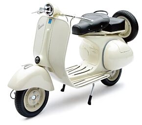 New Ray Toys New Ray Toys Vespa 150VLIT/ Scale - 1:6 - 49273