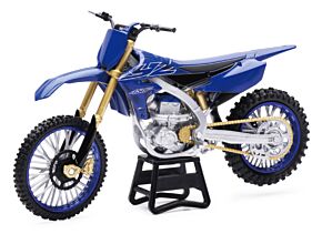 New Ray Toys New Ray Toys Yamaha YZ450F Dirt Bike/ Scale - 1:12 - 58313
