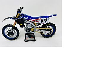New Ray Toys New Ray Toys Yamaha YZ450F Motocross of Nations (Eli Tomac #101)/ Scale - 1:12 - 58423