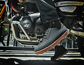 Speed and Strength Speed and Strength United by Speed Shoe Black/Gum Size - 8 - 889564